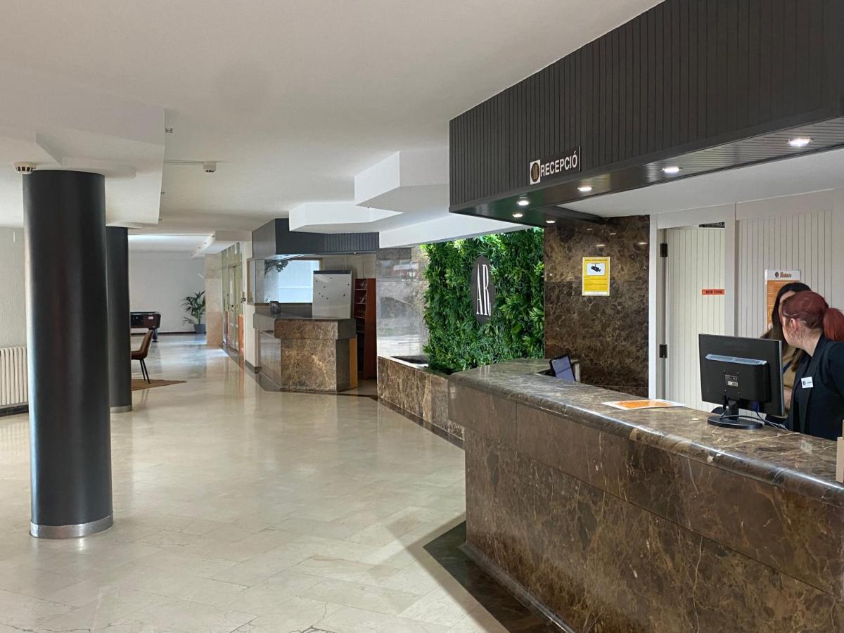 Aparthotel Ar Bolero Park Lloret de Mar Esterno foto