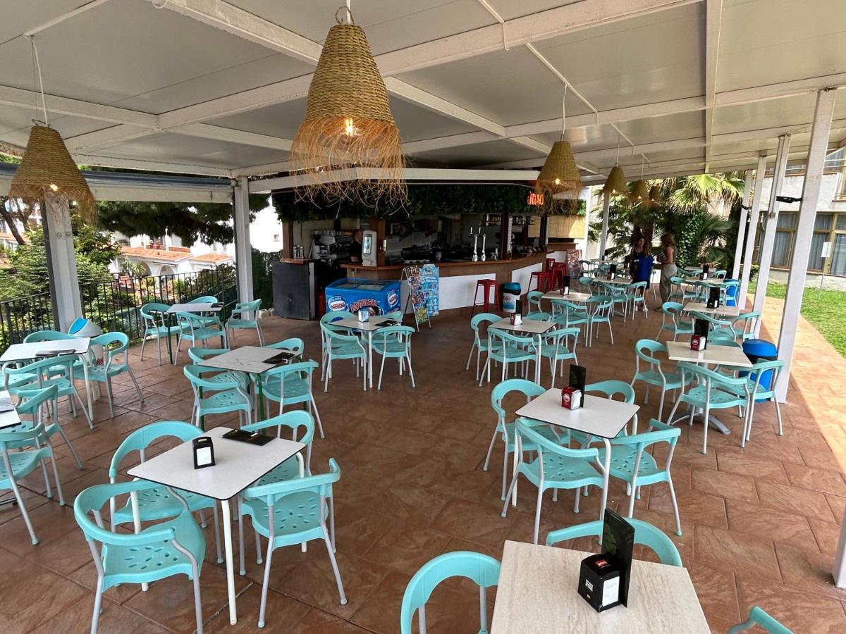 Aparthotel Ar Bolero Park Lloret de Mar Esterno foto