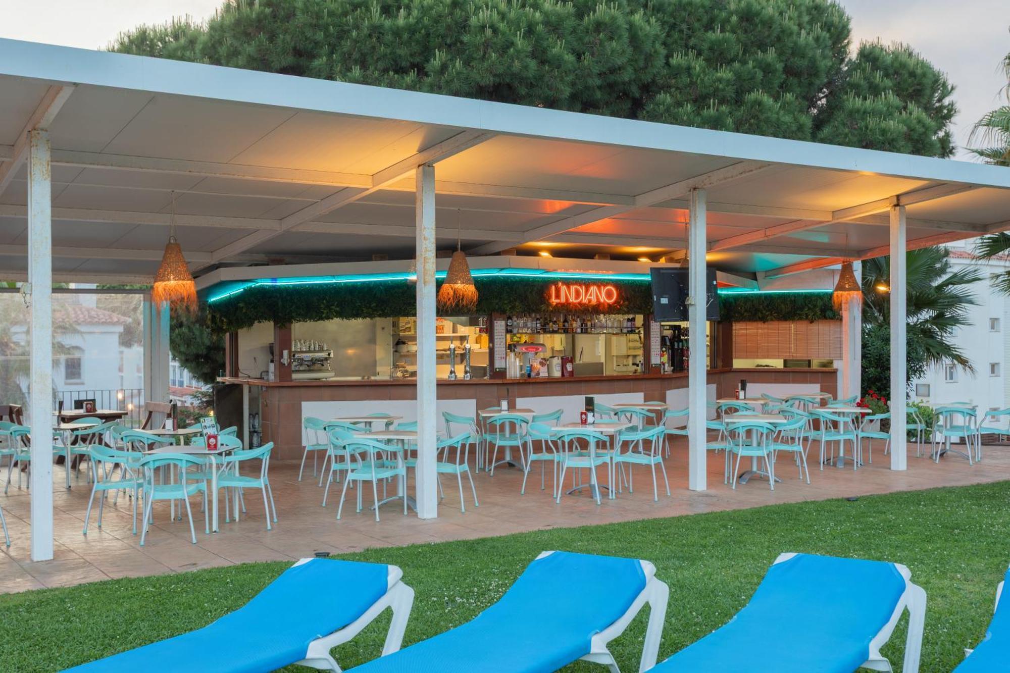 Aparthotel Ar Bolero Park Lloret de Mar Esterno foto