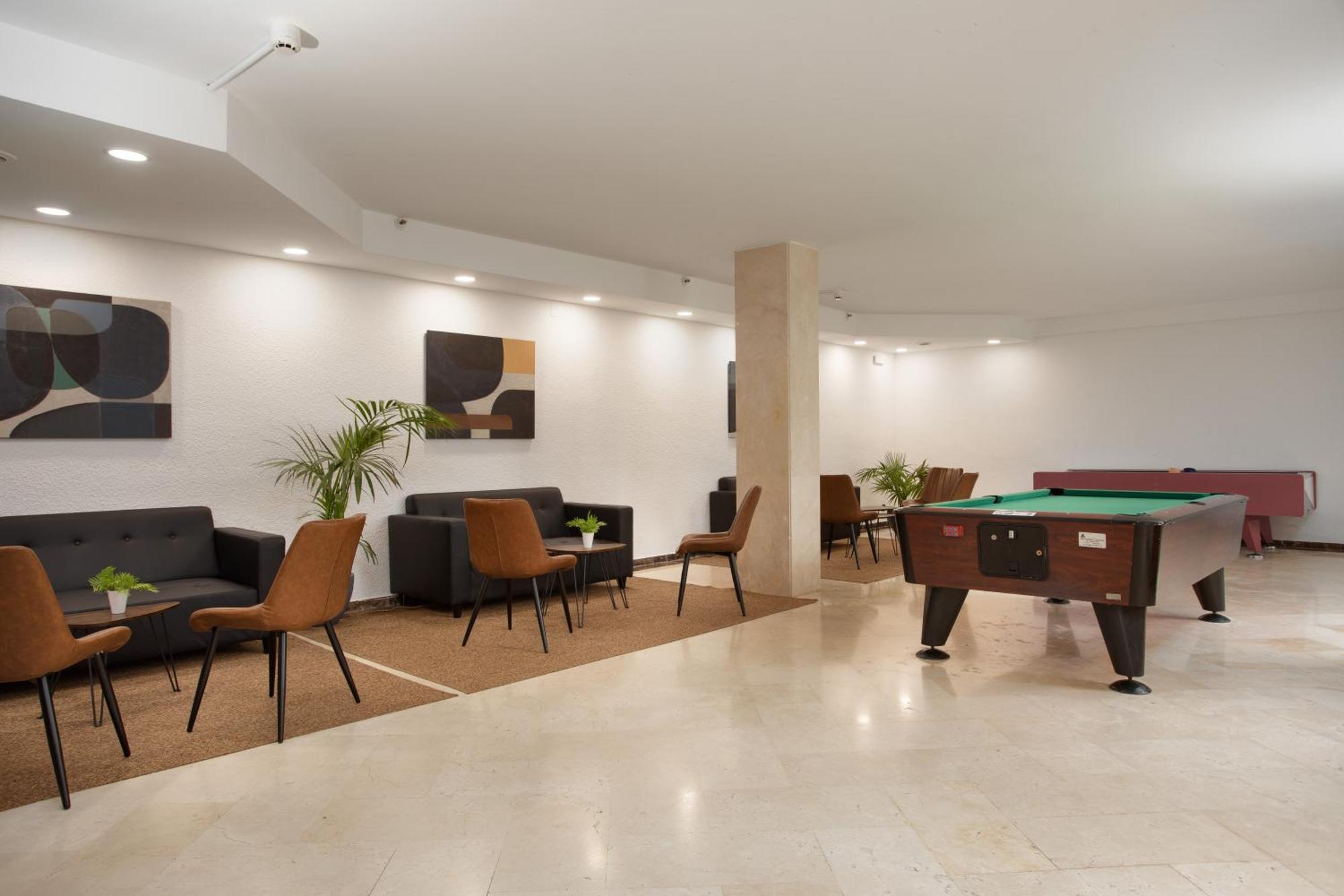 Aparthotel Ar Bolero Park Lloret de Mar Esterno foto