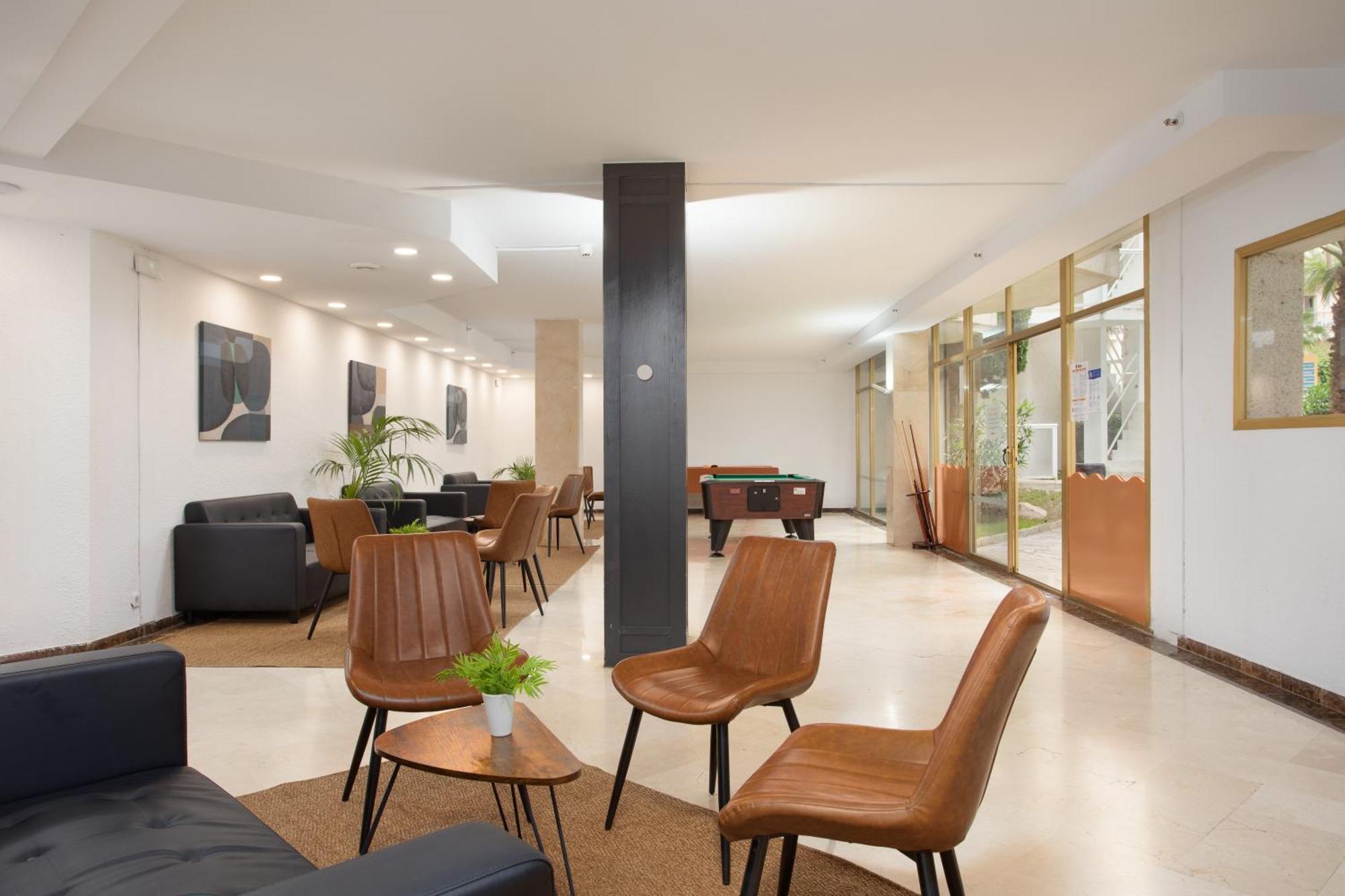 Aparthotel Ar Bolero Park Lloret de Mar Esterno foto