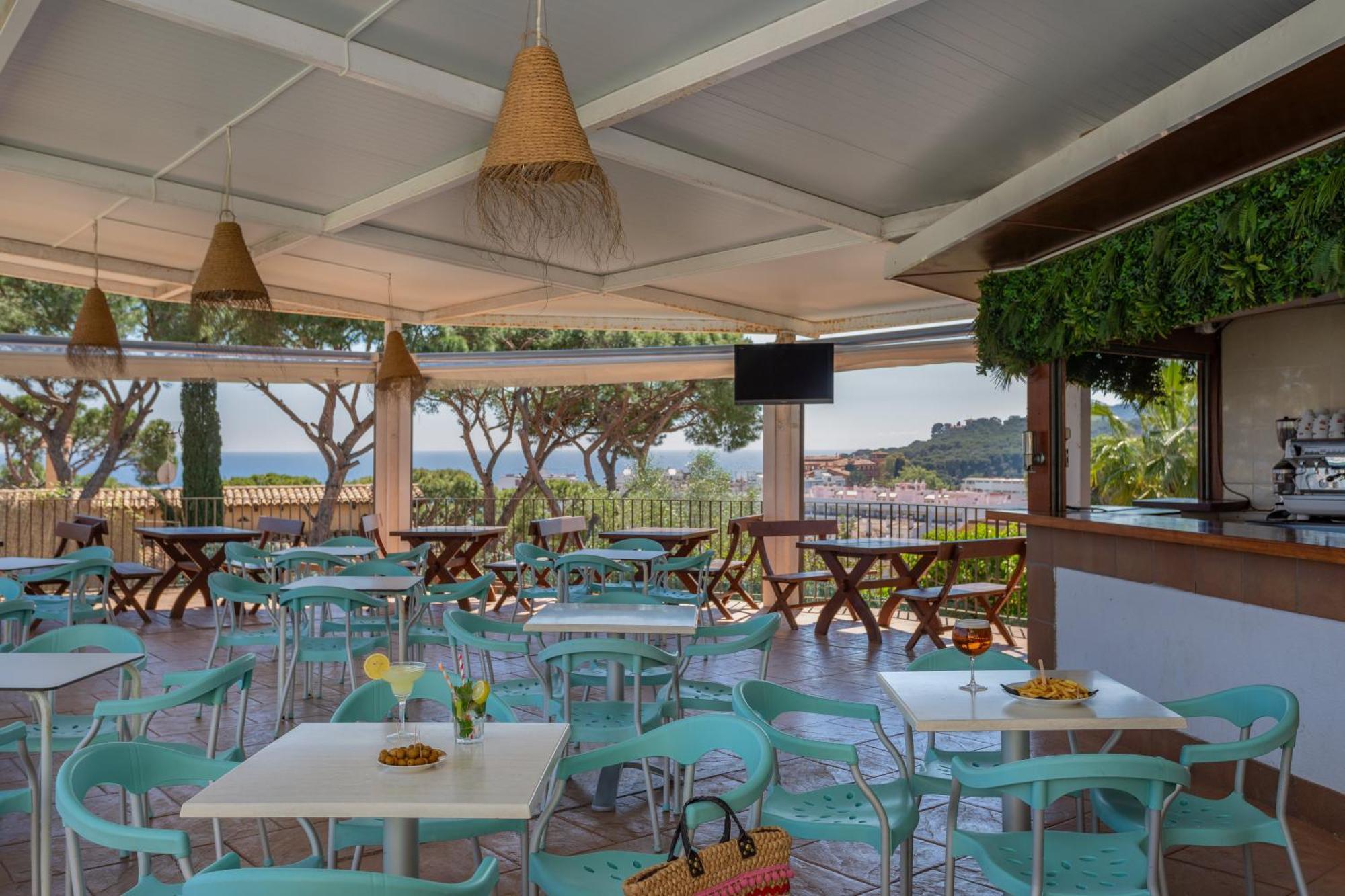 Aparthotel Ar Bolero Park Lloret de Mar Esterno foto